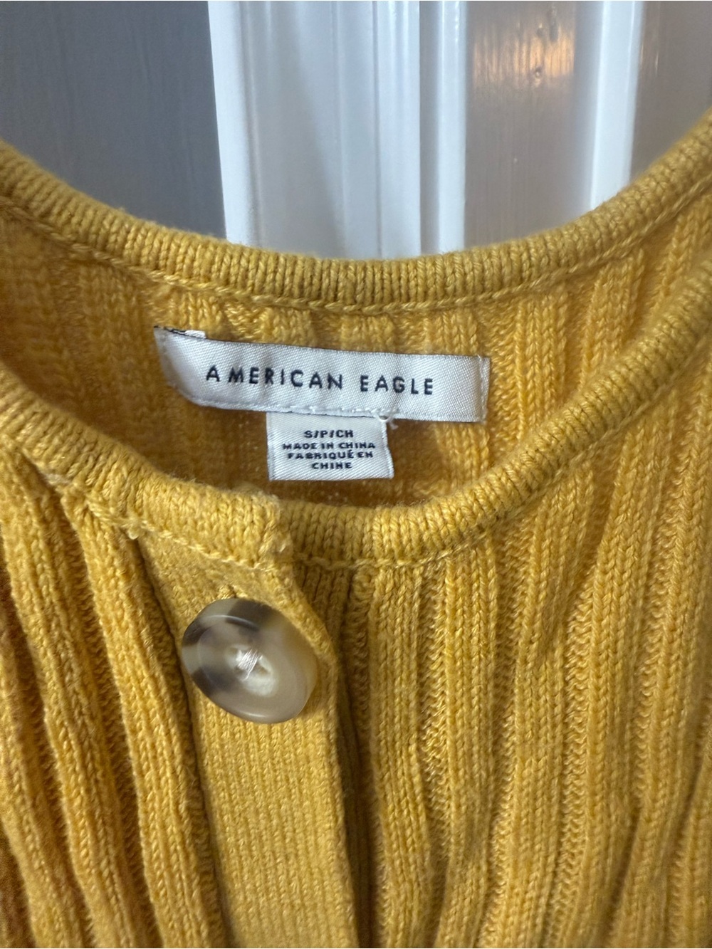 American Eagle Yellow Ribbed Button-Front Tank - Picture 2 of 3